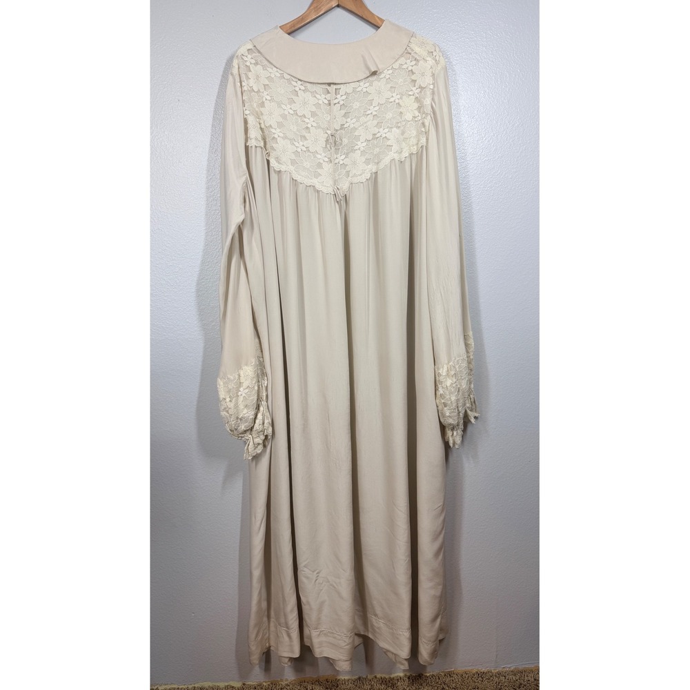 Nightgown‎ Vintage Women's Cream Silk Lace Maxi Style Peter Pan Collar Long Slv